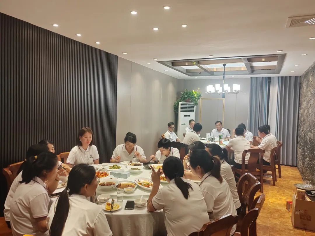 好的團(tuán)隊(duì)，好的我們_河南雙志