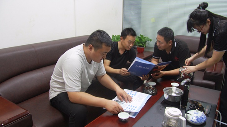 隨著網(wǎng)絡(luò)信息化的發(fā)展，互聯(lián)網(wǎng)+煤機(jī)是雙志煤機(jī)新的契機(jī)和方向