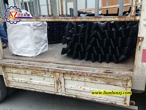 107S刮板橫梁成套出廠，雙志機(jī)械供您所需！