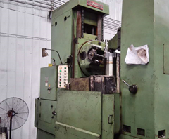 精加工（熱處理、車床、銑床加工）——兩端銑花鍵齒等