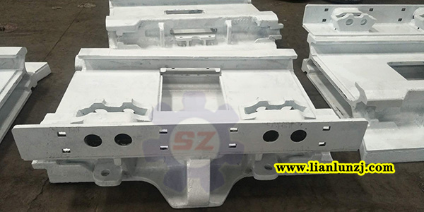 傳統(tǒng)刮板機中部槽和新型刮板機中部槽有何不同？