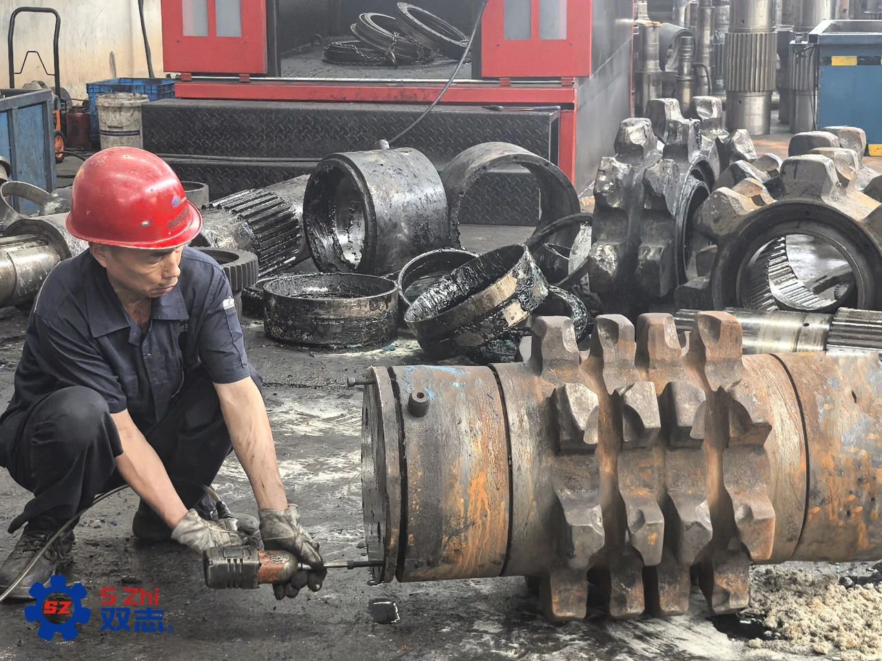 拆卸、定損——舊件鏈輪軸組到廠第一步！